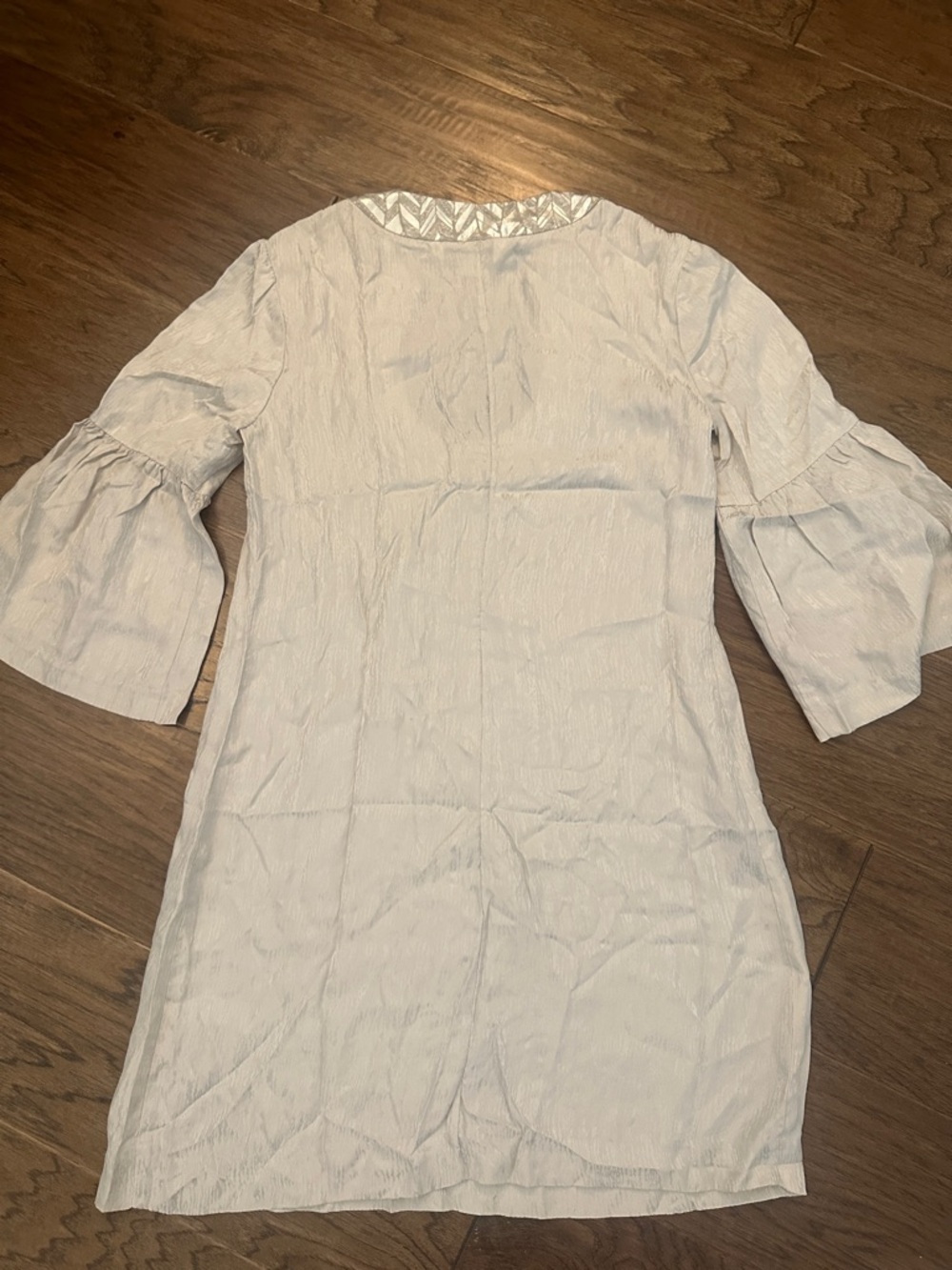 Trina Turk Size 4 Silk Metallic Shimmer embroidered Bell Sleeve Tunic Dress - Picture 8 of 8